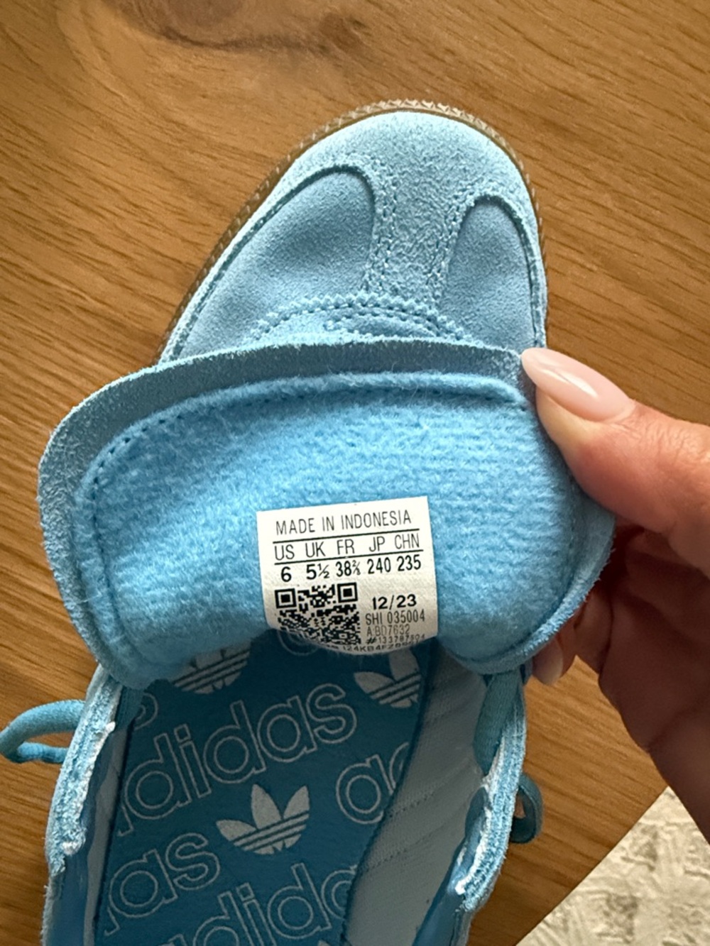 adidas Light Blue Suede Spezial - Picture 6 of 6